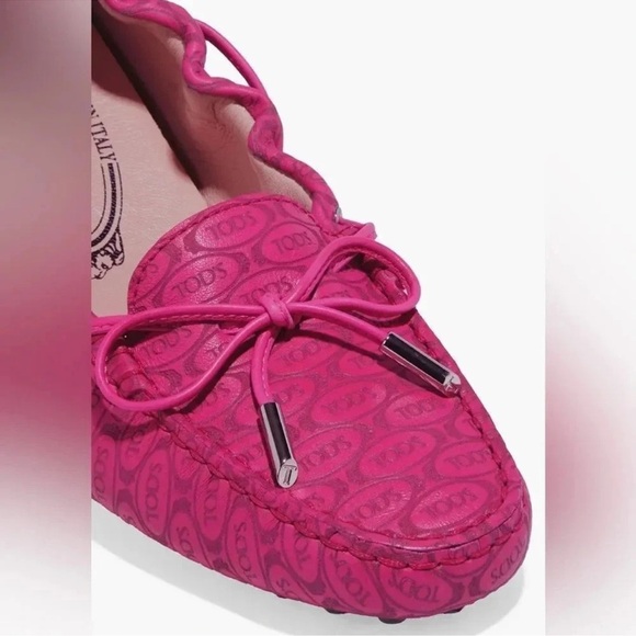 Tod's Alber Elbaz Heaven Laccetto Embossed Leather Loafers Pink NWT - Picture 4 of 4